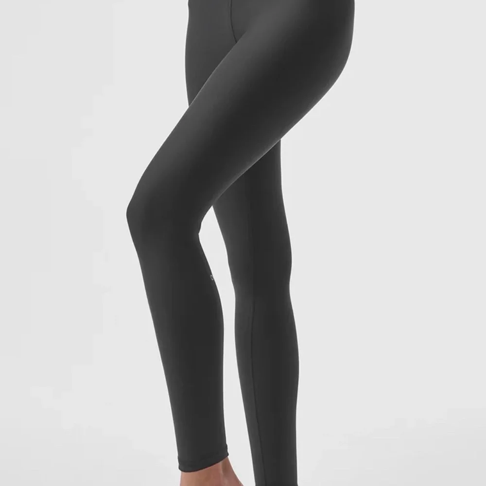 Alo Airlift 7/8 Leggings in Anthracite, Size Large - Like New, Tags Removed - Picture 3 of 7
